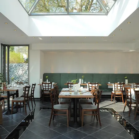 Caroline Mathilde 4*