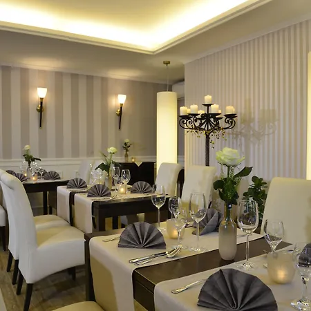 Caroline Mathilde Hotel 4*