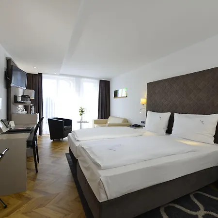 Caroline Mathilde סלה