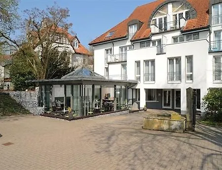 Caroline Mathilde 4*