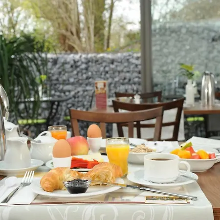 Hotel Caroline Mathilde 4*