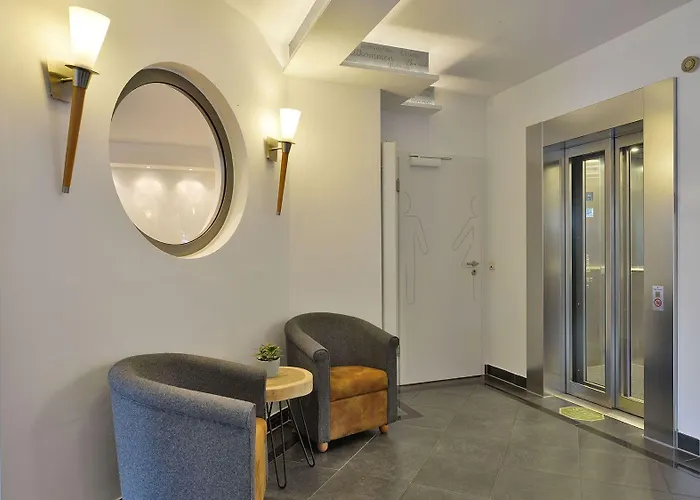 Caroline Mathilde 4*