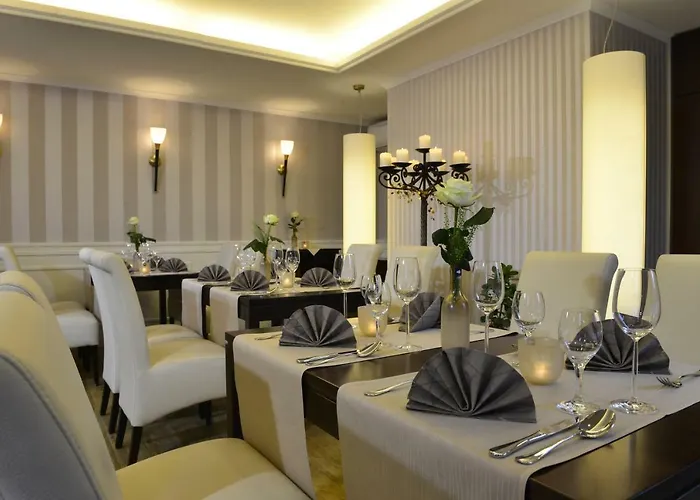 Hotel Caroline Mathilde 4*